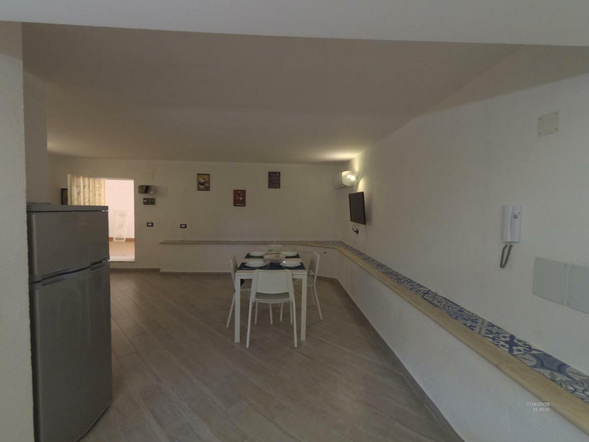 פלרמו La Petit Maison מראה חיצוני תמונה